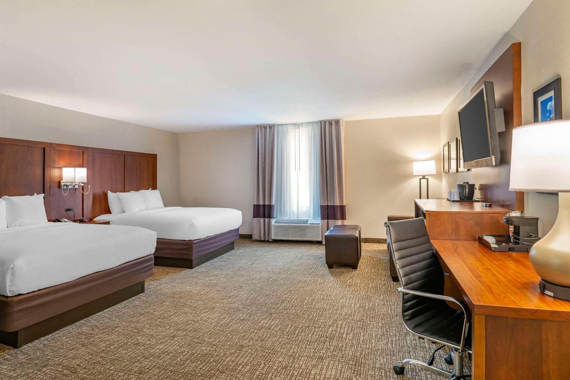Comfort Inn Petersburg Near Fort Gregg-Adams Kültér fotó