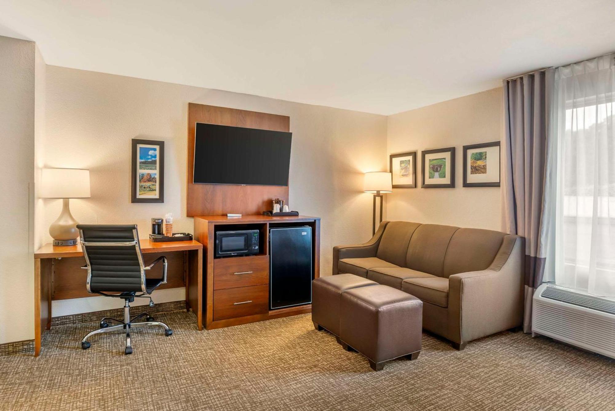 Comfort Inn Petersburg Near Fort Gregg-Adams Kültér fotó