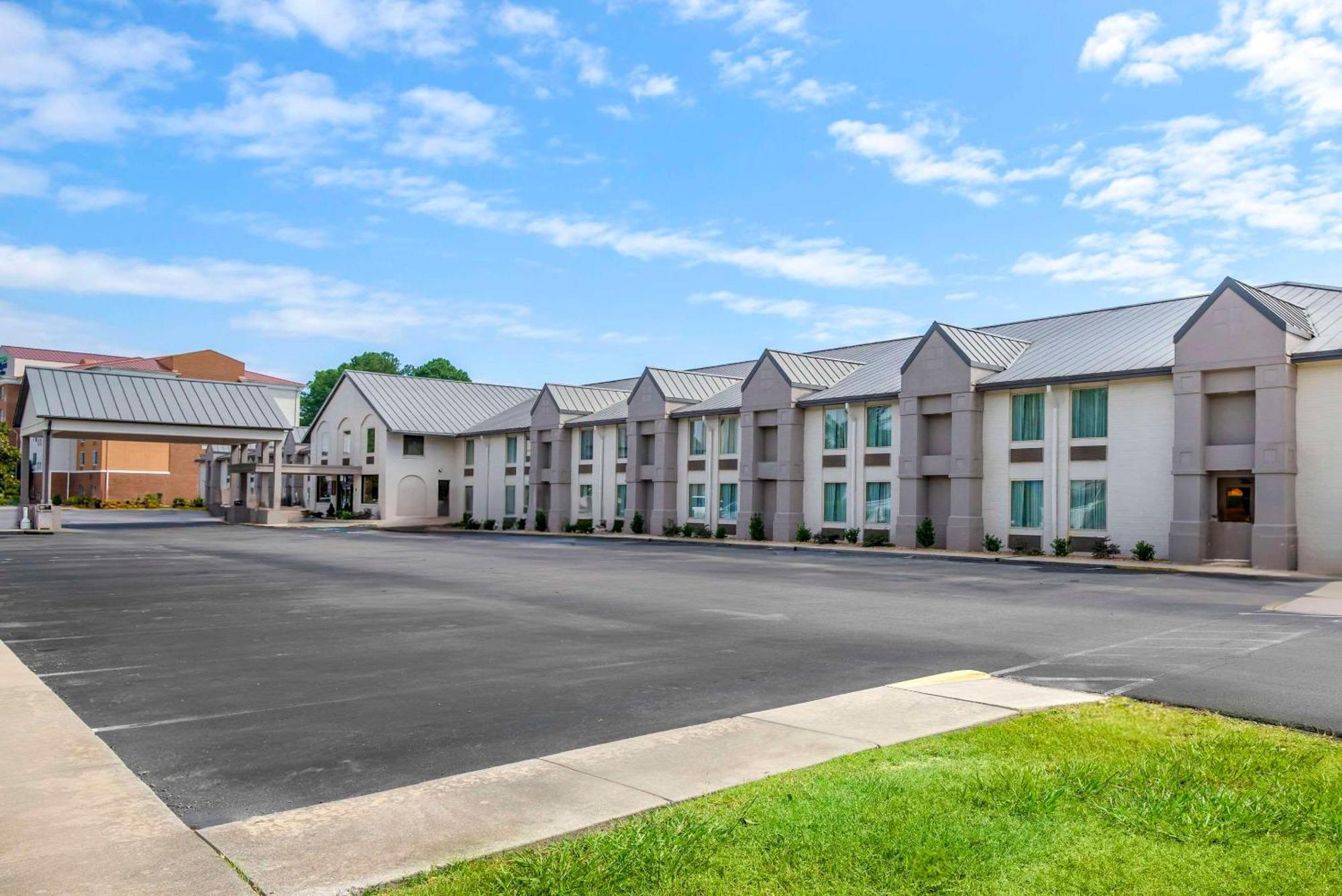 Comfort Inn Petersburg Near Fort Gregg-Adams Kültér fotó